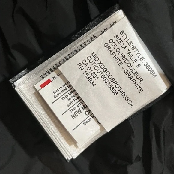 Canada Goose Down Jacket - Picture 2 of 5